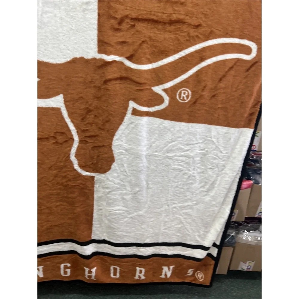 TEXAS LONGHORNS TWIN Throw SIZE ACRYLIC 60X78‎ BLANKET Hook Em Horns!